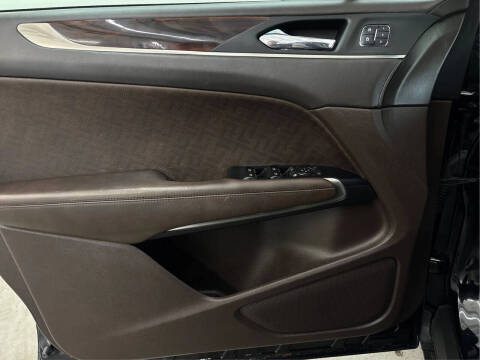 2017 Lincoln MKC Black Label