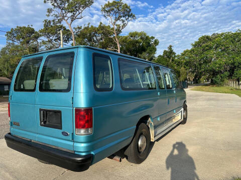 2003 Ford E-Series E-350 SD XL