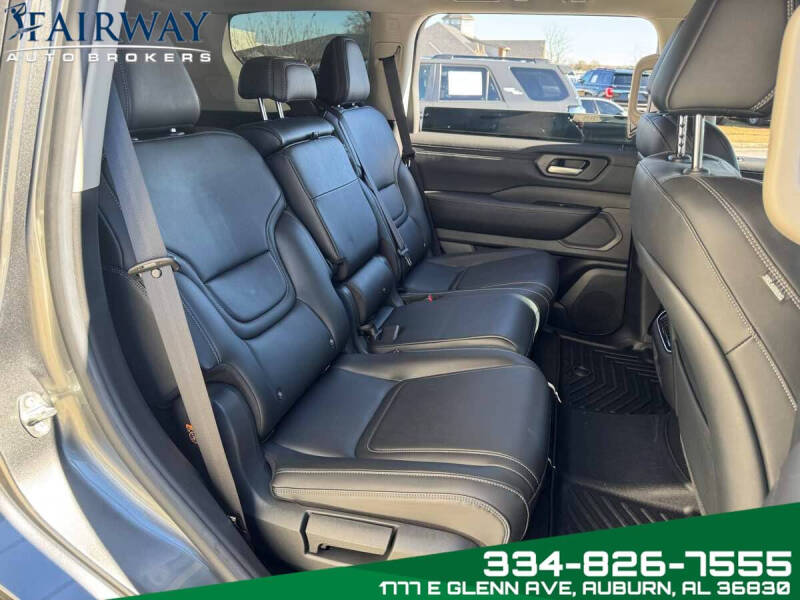 2025 Nissan Armada SV