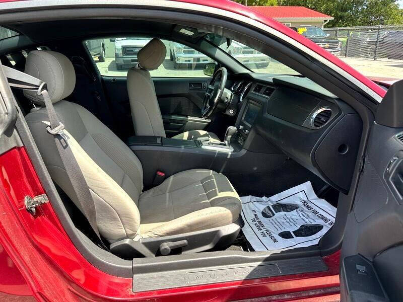 2014 Ford Mustang V6