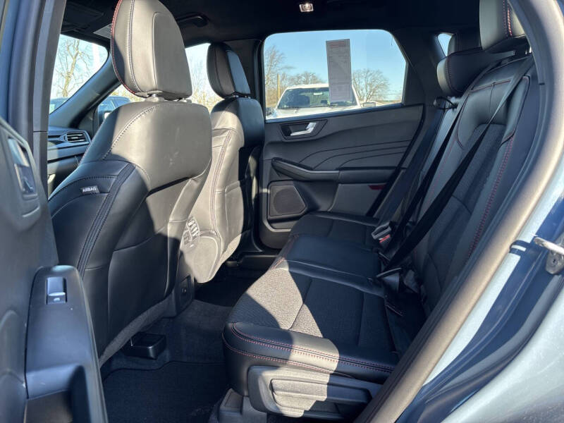 2026 Ford Escape ST-Line