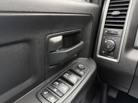 2019 RAM 1500 Classic Express