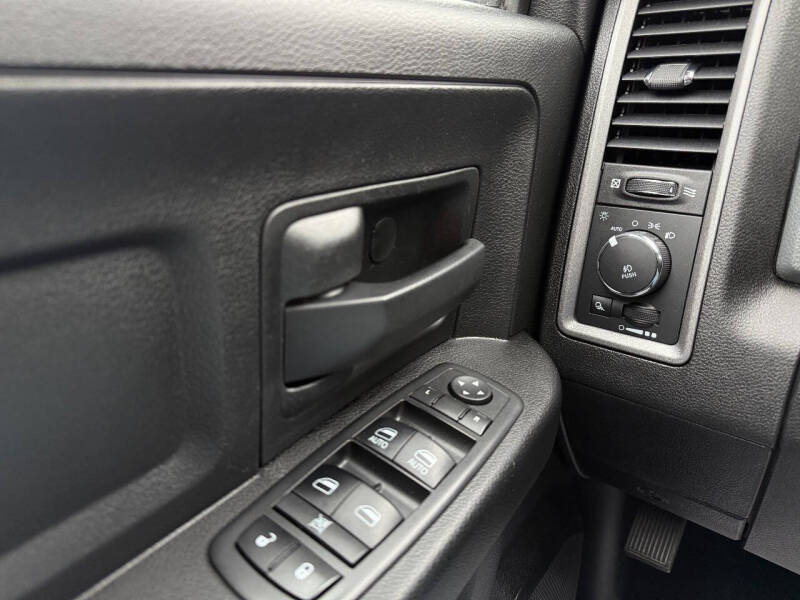 2019 RAM 1500 Classic Express