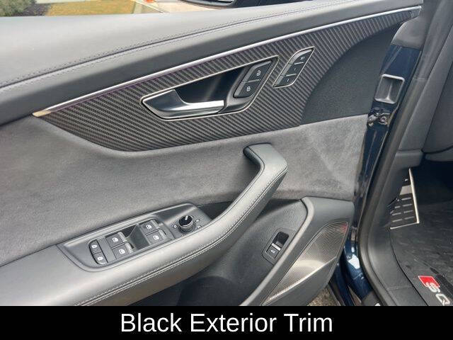 2024 Audi RS Q8 4.0T quattro