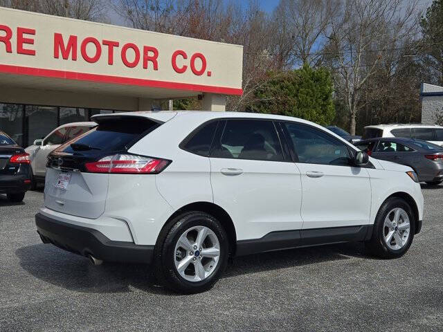 2020 Ford Edge SE