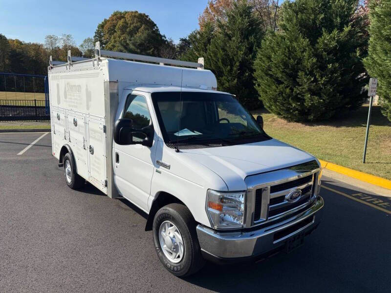 2017 Ford E-Series E-350 SD
