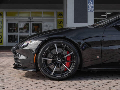 2021 Aston Martin Vantage