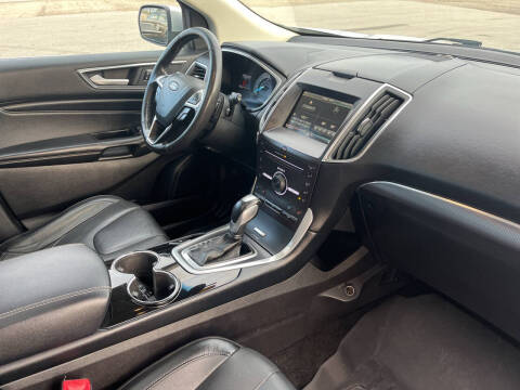 2015 Ford Edge Titanium