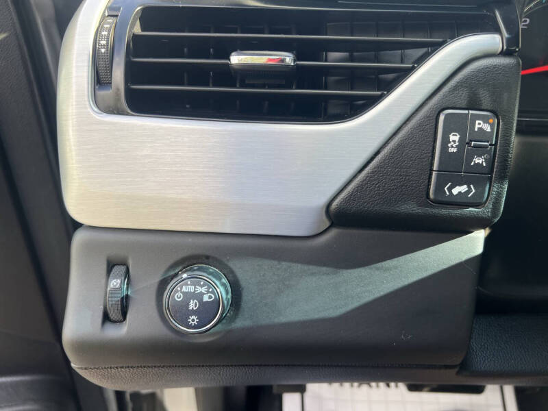 2019 GMC Yukon XL SLT