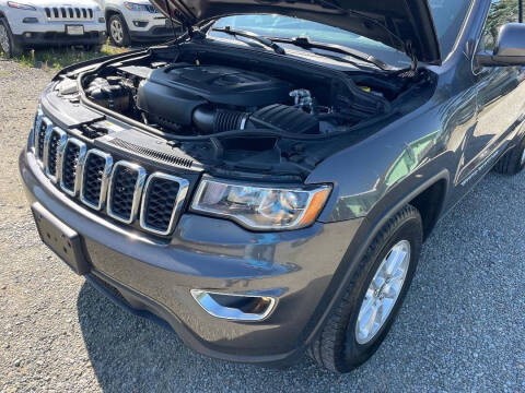 2018 Jeep Grand Cherokee Laredo E