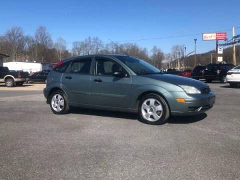 2005 Ford Focus ZX5 SES