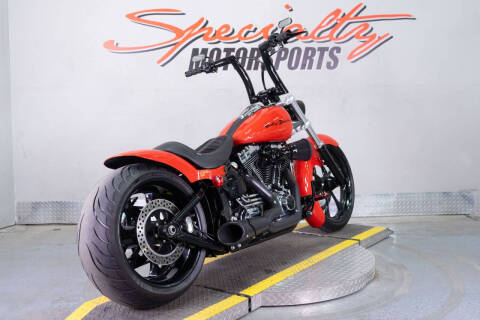 2015 Harley-Davidson Breakout