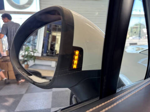 2014 Porsche Cayenne GTS