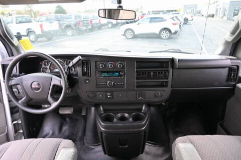 2017 GMC Savana 2500