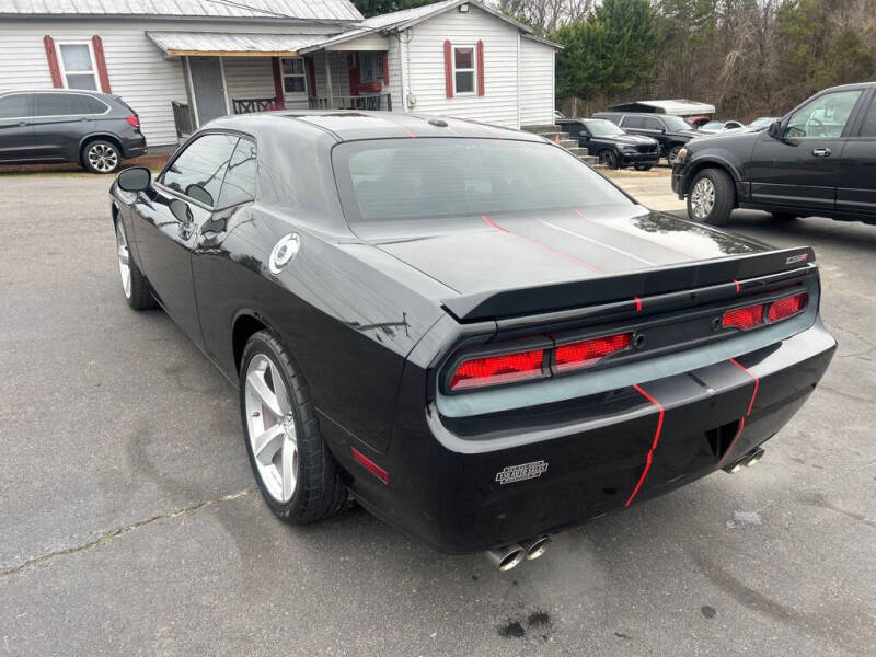 2009 Dodge Challenger SRT8