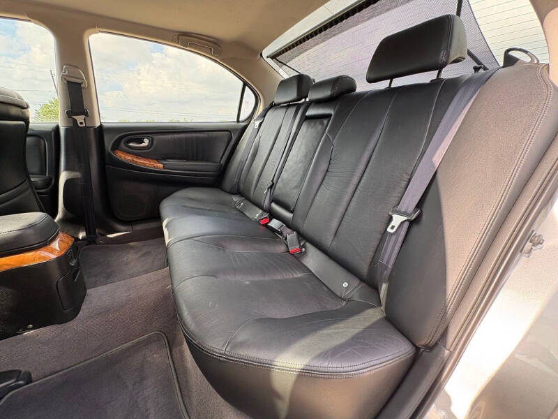 2004 Infiniti I35