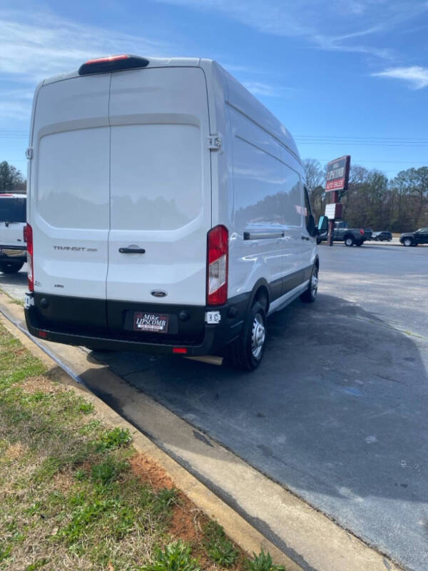 2024 Ford Transit 250