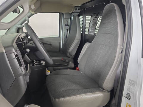 2024 GMC Savana 2500