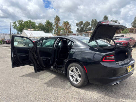 2020 Dodge Charger SXT