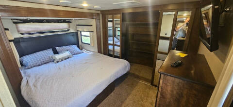 2015 Grand Design RV Momentum