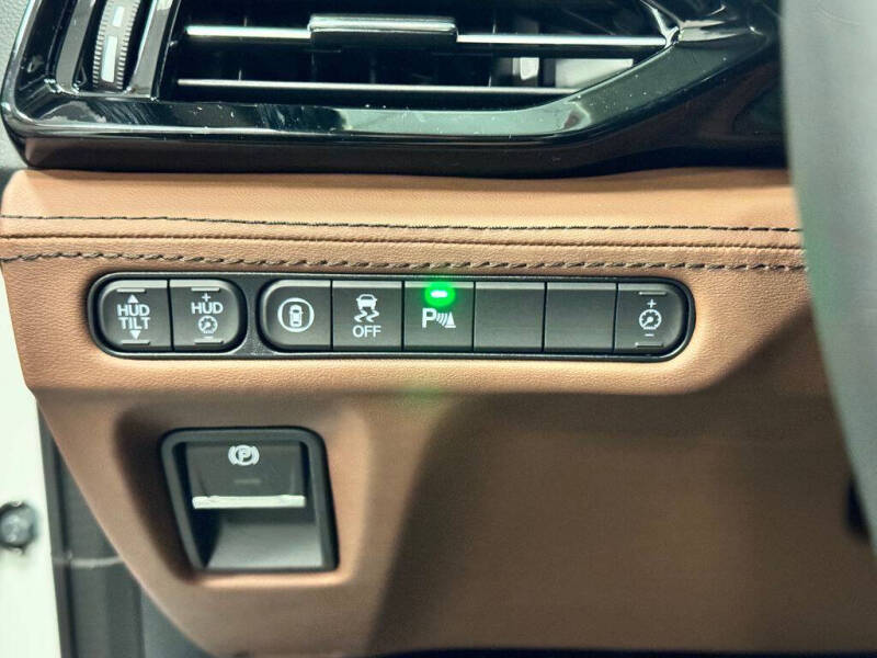 2026 Acura MDX SH-AWD w/Advance