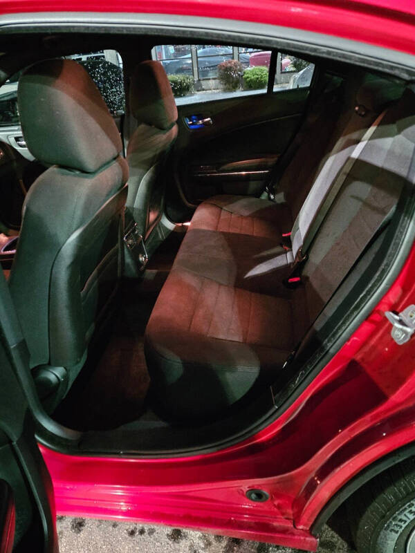 2013 Dodge Charger SE