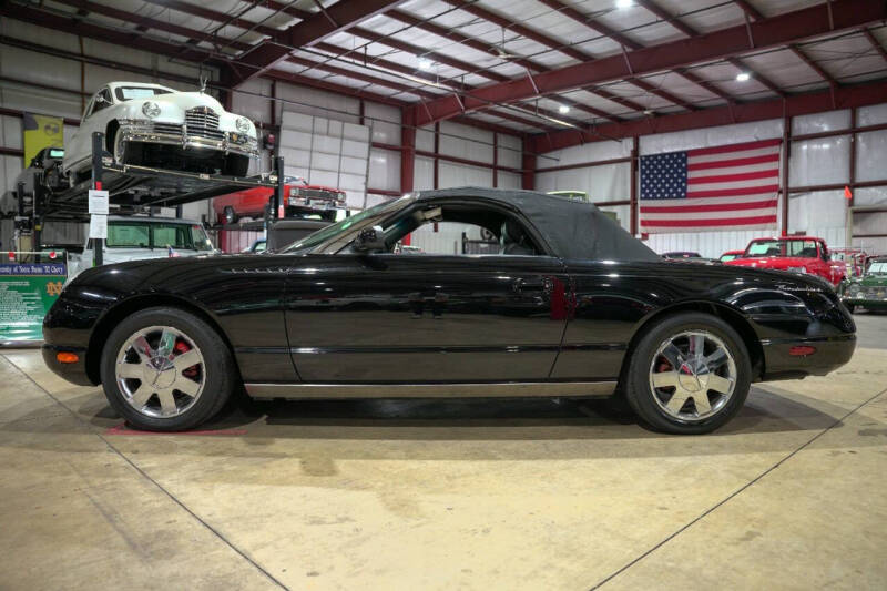 2002 Ford Thunderbird Deluxe