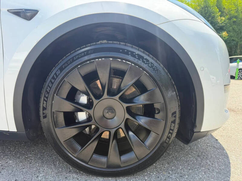 2022 Tesla Model Y Long Range