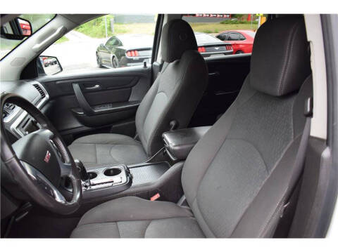 2016 GMC Acadia SLE-2