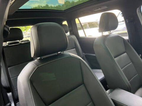 2021 Volkswagen Tiguan SE R-Line Black