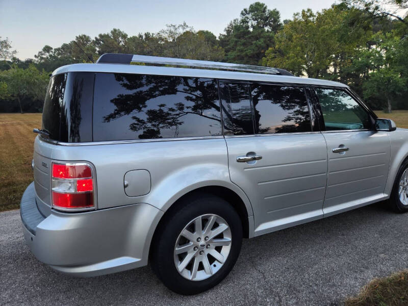 2011 Ford Flex SEL photo 6