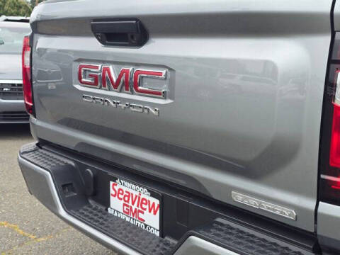 2024 GMC Canyon Elevation