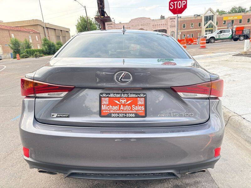 2017 Lexus IS 300