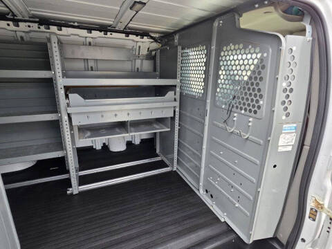 2016 Chevrolet Express 2500