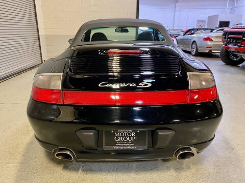 2004 Porsche 911 Carrera 4S