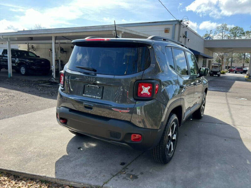 2022 Jeep Renegade Trailhawk