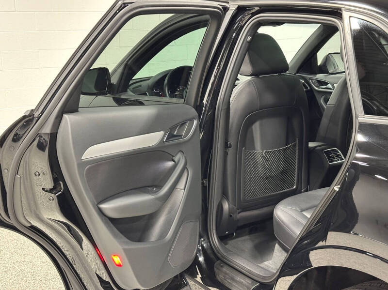 2017 Audi Q3 2.0T quattro Premium