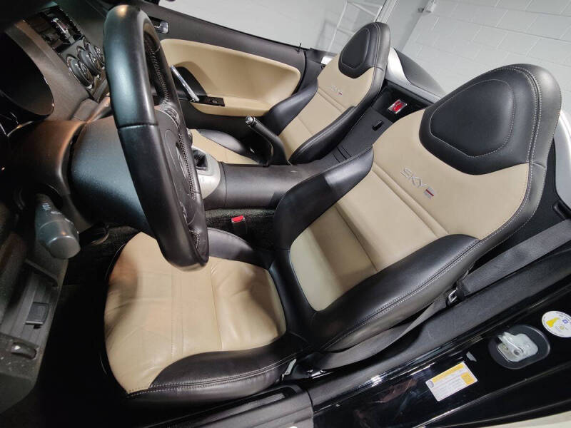 2007 Saturn SKY Red Line