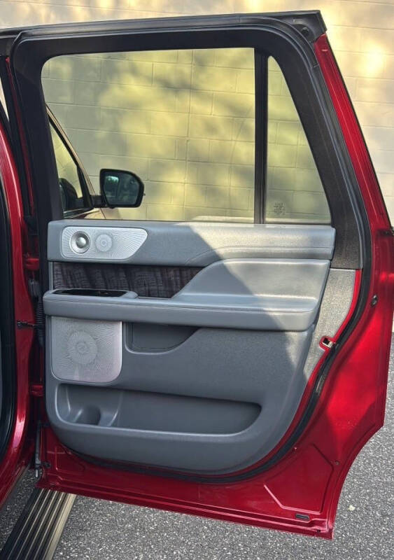 2019 Lincoln Navigator L Reserve