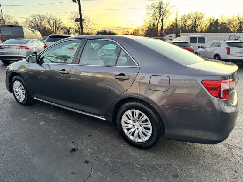 2014 Toyota Camry LE