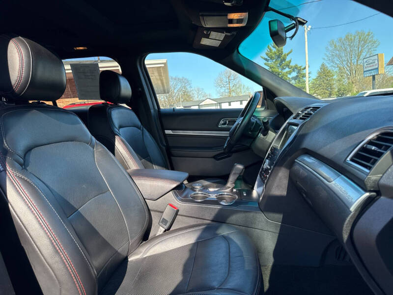 2017 Ford Explorer Sport