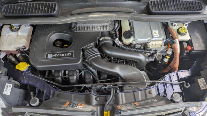 2017 Ford C-MAX Hybrid SE