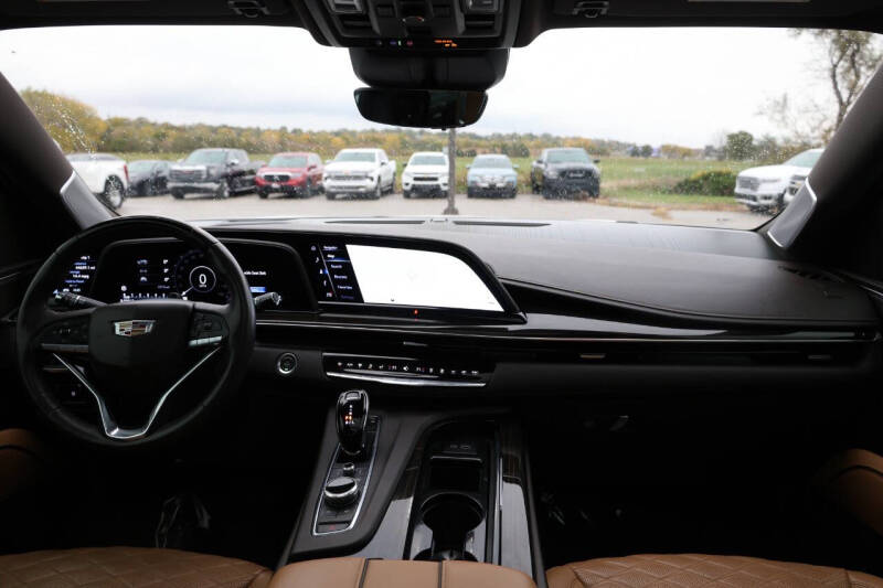 2023 Cadillac Escalade ESV Sport