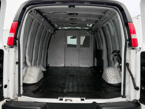 2021 Chevrolet Express 2500