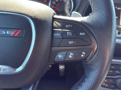 2017 Dodge Challenger