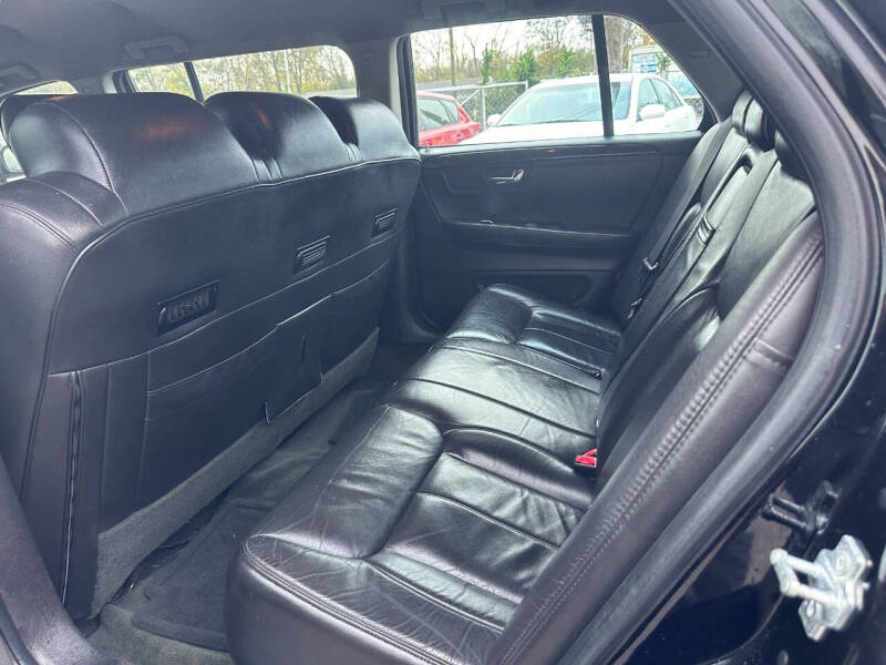 2011 Cadillac DTS Pro Coachbuilder Limo