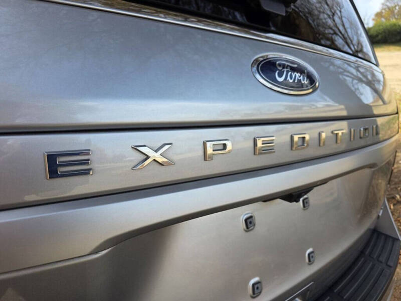 2023 Ford Expedition MAX XLT