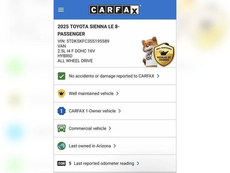 2025 Toyota Sienna LE 8-Passenger