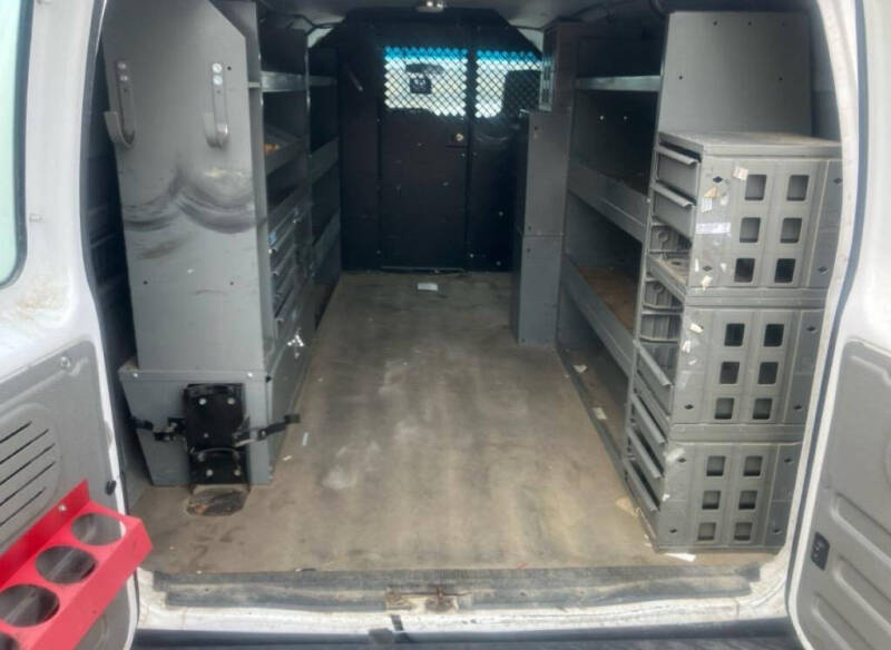 2012 Ford E-Series E-350 SD