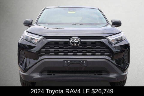 2024 Toyota RAV4 LE